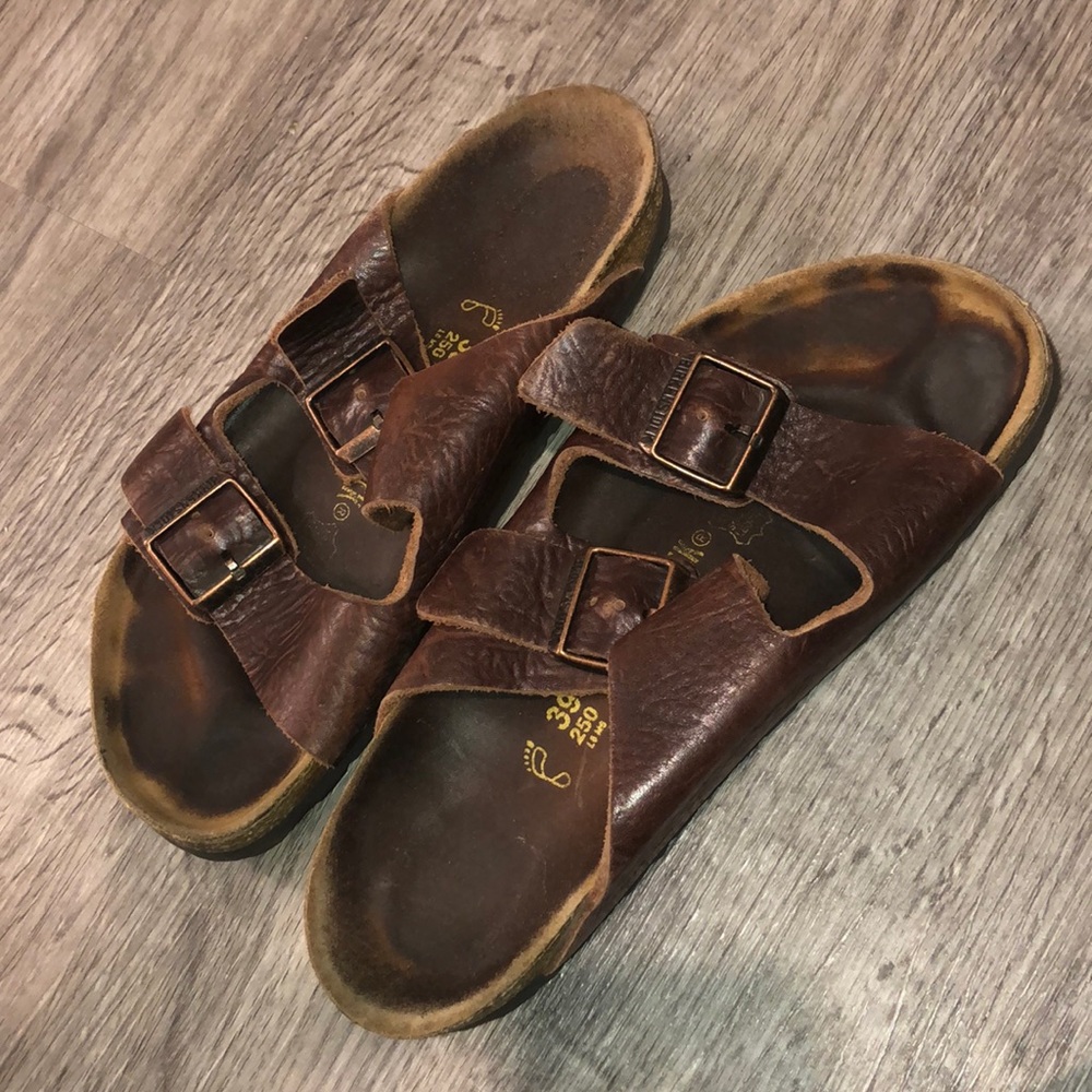 BIRKENSTOCK CLASSIC SANDALS